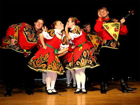 Приобщение детей  к истокам русской народной культуры на музыкальных занятиях